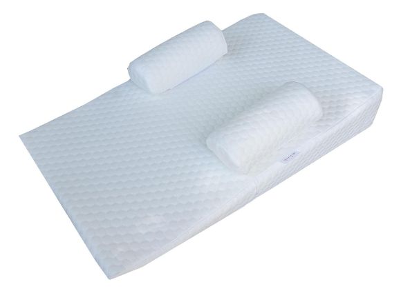 Снимка на Антирефлуксно легло с протектори за спане на страни